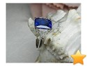 Bague joaillerie or blanc centr�e d'un saphir de Ceylan NAT...