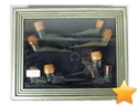 Vitrine de pr�sentation de huit pipes fantaisie en bak�lite...